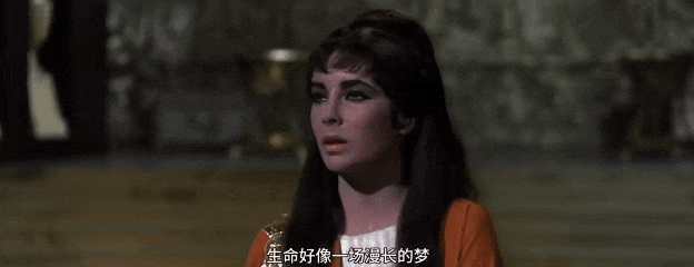 站在神秘埃及的金字塔前,你会想起哪部电影?