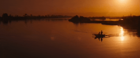 站在神秘埃及的金字塔前,你会想起哪部电影?