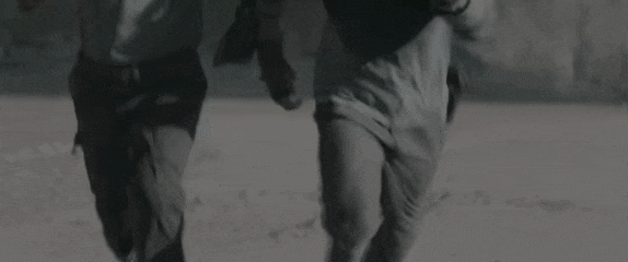 当生活成为24小时直播的“真人秀”，你会怎么做?