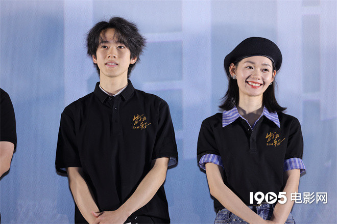 《岁岁平安》首映 段奥娟:自身经历和岁岁有共鸣