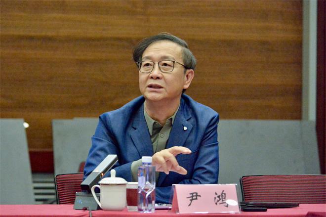 《我就是光》研讨会 专家学者为影片建言献策