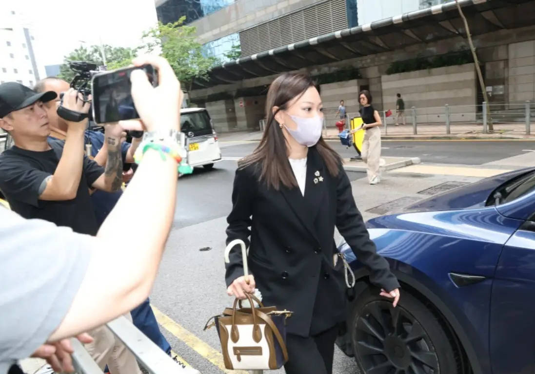 郑中基余思敏离婚案再开庭，男方将针对不实报道发布声明
