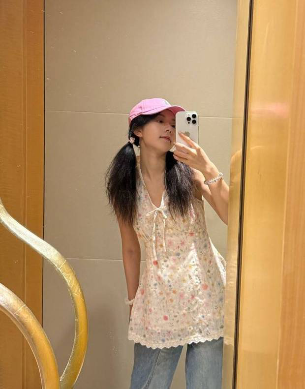 趙今麥扎雙馬尾超可愛。