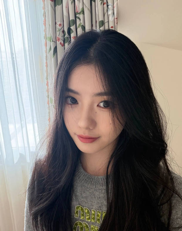 刘浩存气质温婉。