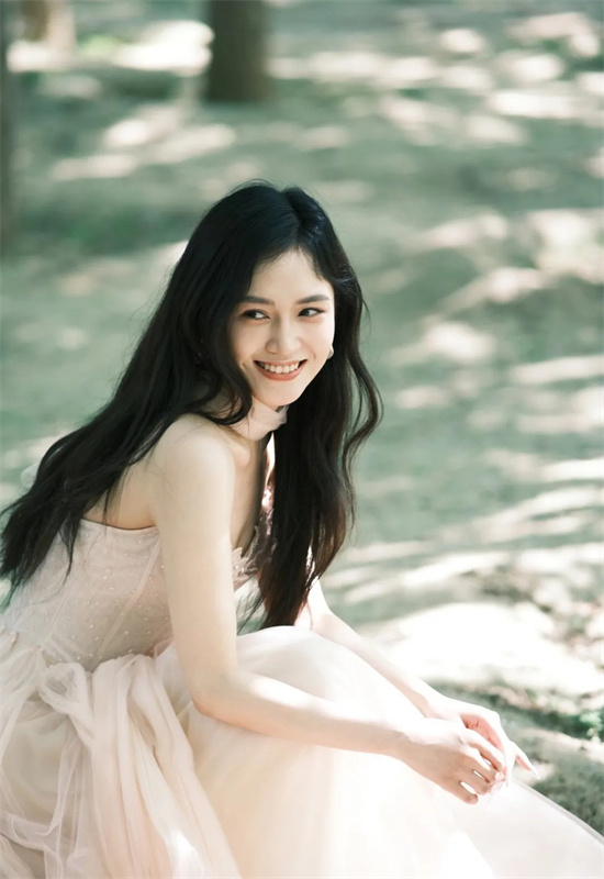 黄思瑞专访 | 入行十年，最大的变化是更加自由