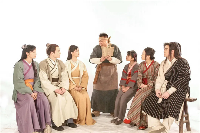 小郭的债还完了 我们为什么还在看《武林外传》?