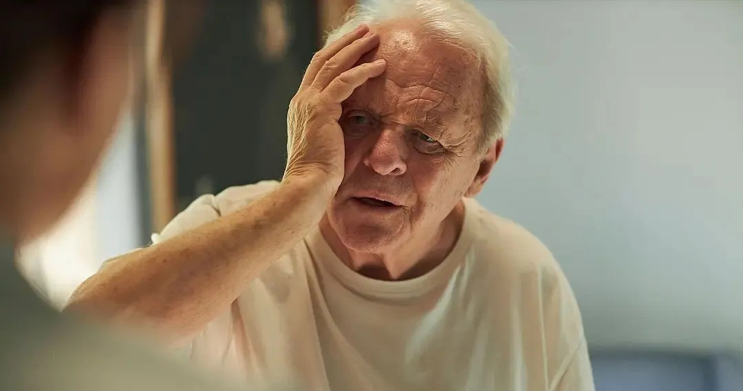 1月8日电影频道：《困在时间里的父亲》播出