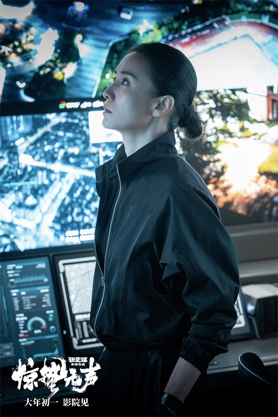 张艺谋《惊蛰无声》曝特别视频 直击间谍千层圈套