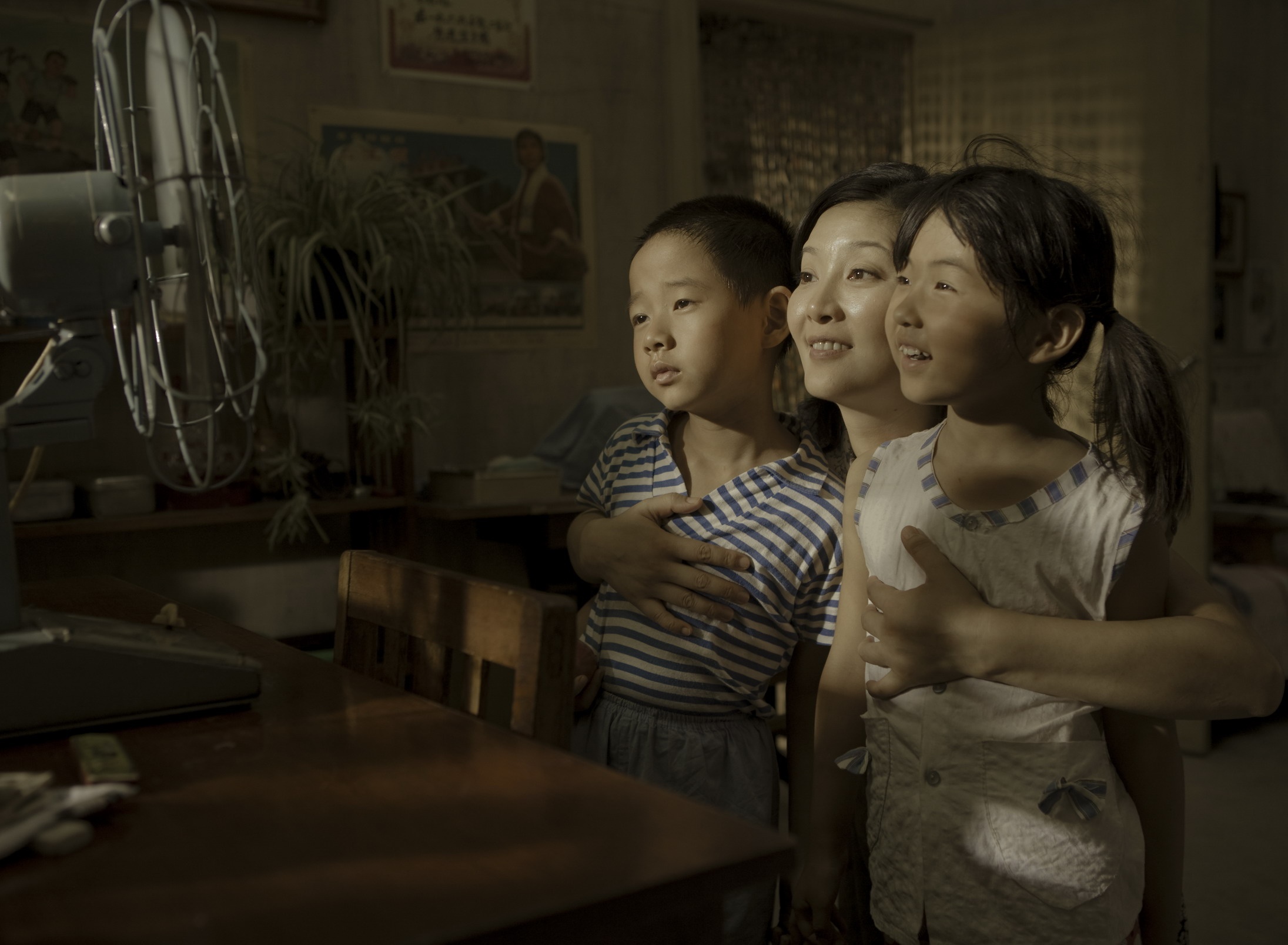 中国人的故事|唐山大地震45周年：缅怀逝者，致敬重生！|唐山大地震_新浪新闻