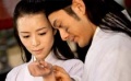 黄晓明用心打造可爱版唐伯虎 自创搞笑“熊猫眼”
