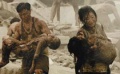 《唐山大地震》首戰(zhàn)告捷 徐帆“一跪”催人淚下