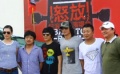摇滚乐英雄们再“怒放” 郑钧：我练瑜伽很多年