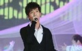 陈楚生倾情献唱电影《风声》主题曲《且听风吟》