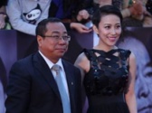 丁柳元攜手尹力走紅毯 金雞獎影帝吳剛亮相