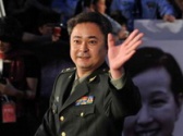 張子楓亮相紅毯盡顯儒雅大方 “潘東子”神采奕奕