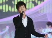 陳楚生傾情獻唱電影《風(fēng)聲》主題曲《且聽風(fēng)吟》