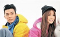 AngelaBaby、周柏豪拍廣告 與狗狗“雪中狂歡”