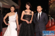 林志玲黑色晚禮服亮相紅毯 溫柔笑容性感熟女風